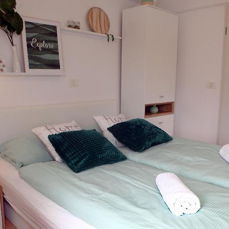 Cool&Romantic Studio in Portoroz JB3 Esterno foto