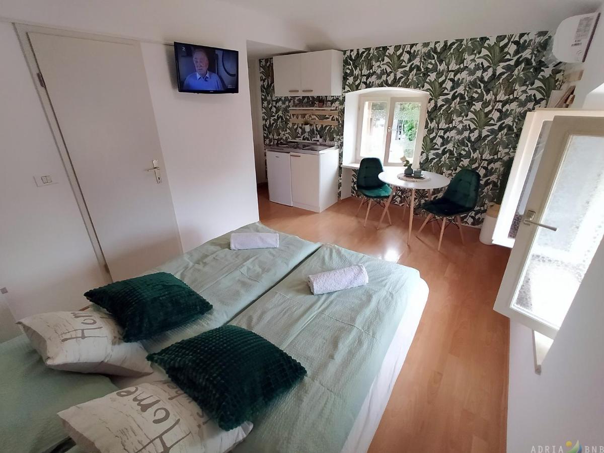 Cool&Romantic Studio in Portoroz JB3 Esterno foto